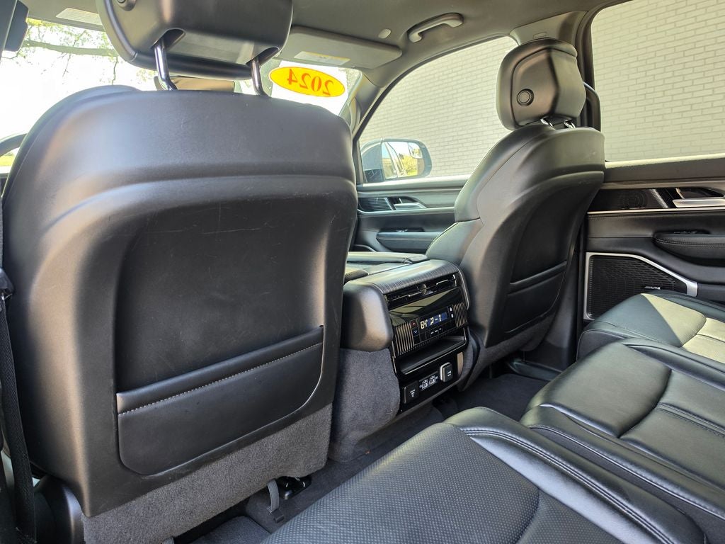 2024 Jeep Wagoneer L Series II