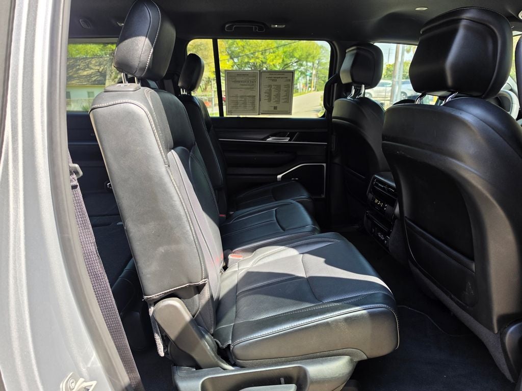 2024 Jeep Wagoneer L Series II