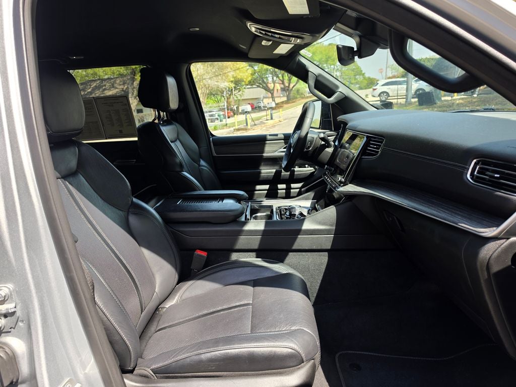 2024 Jeep Wagoneer L Series II