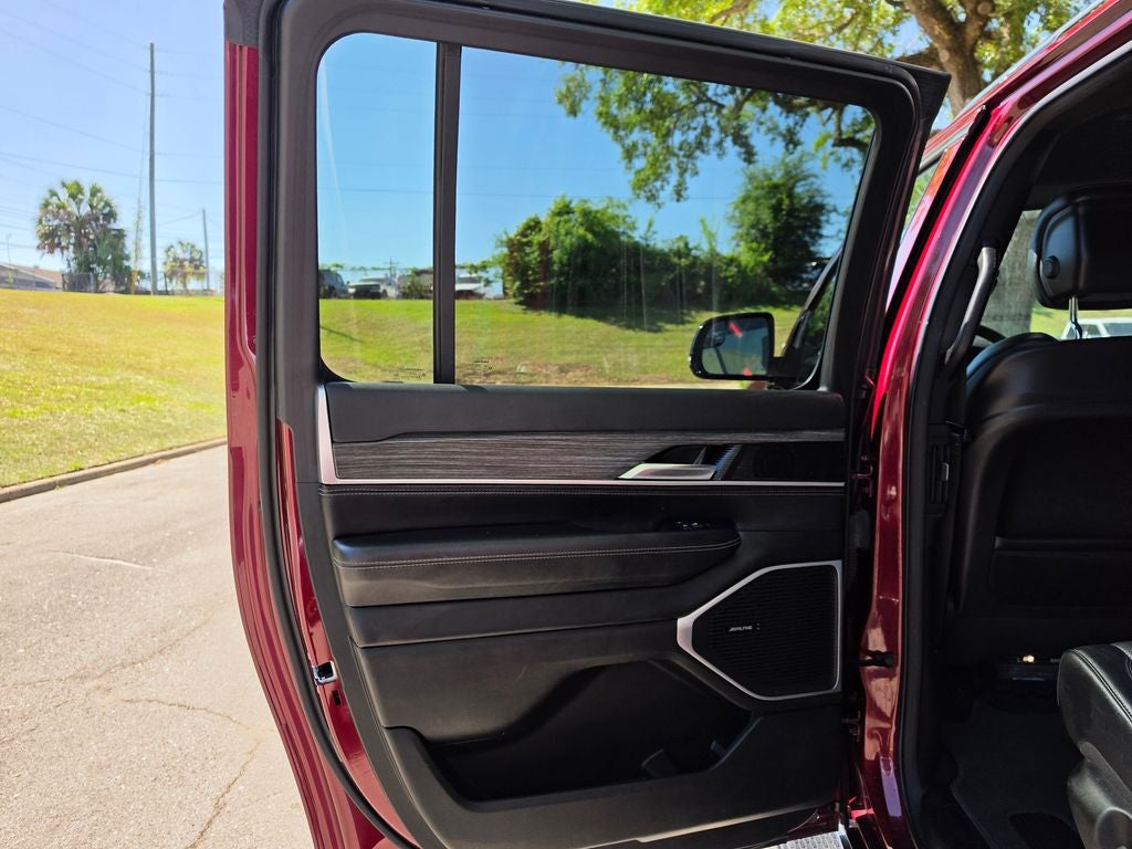 2023 Jeep Wagoneer L Series II