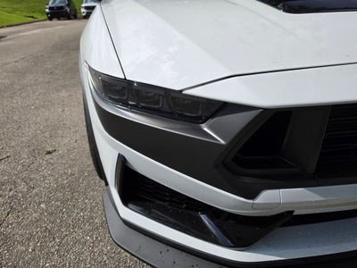 2026 Ford Mustang Dark Horse