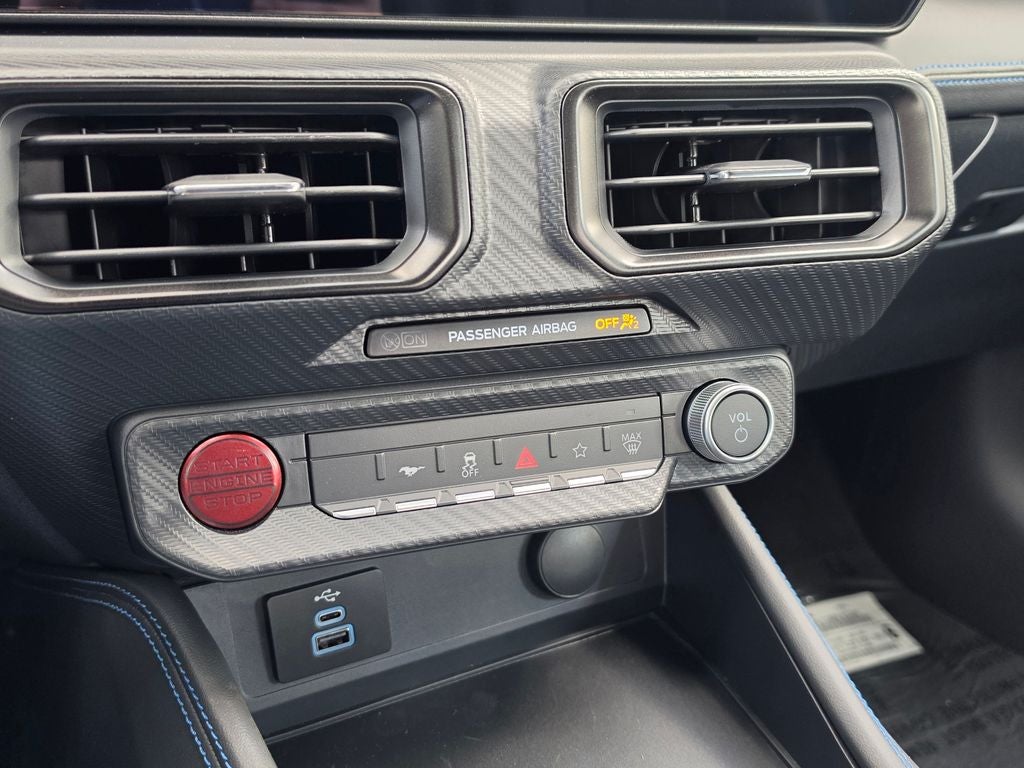 2026 Ford Mustang Dark Horse