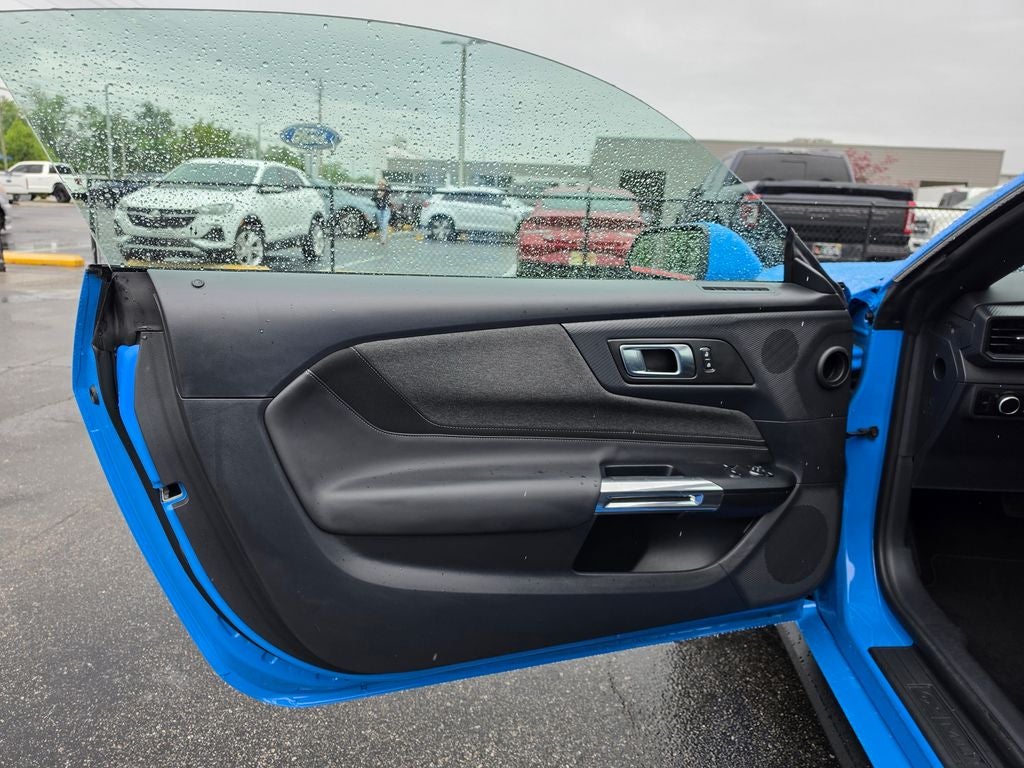 2025 Ford Mustang EcoBoost