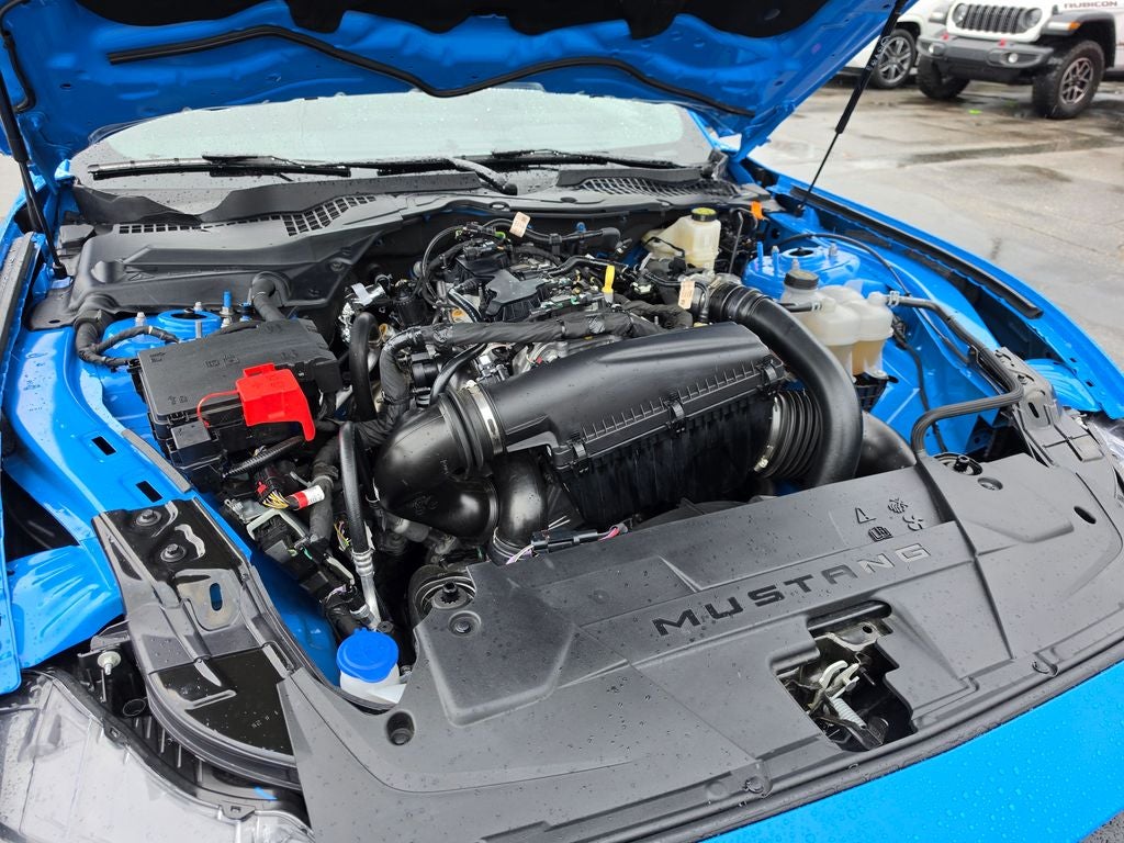 2025 Ford Mustang EcoBoost
