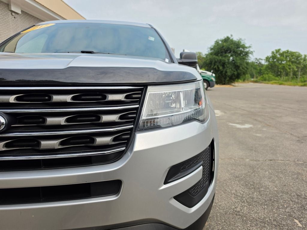 2017 Ford Explorer Base