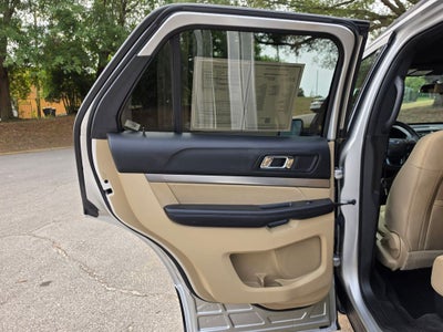 2017 Ford Explorer Base
