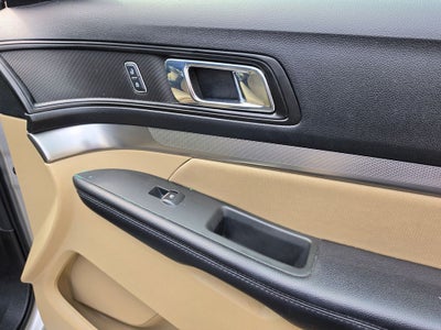 2017 Ford Explorer Base