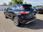 2022 Ford Escape Hybrid Titanium