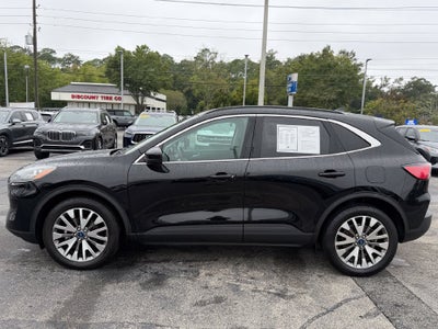 2022 Ford Escape Hybrid Titanium