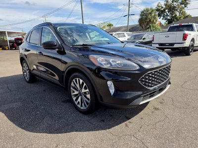 2022 Ford Escape Hybrid Titanium