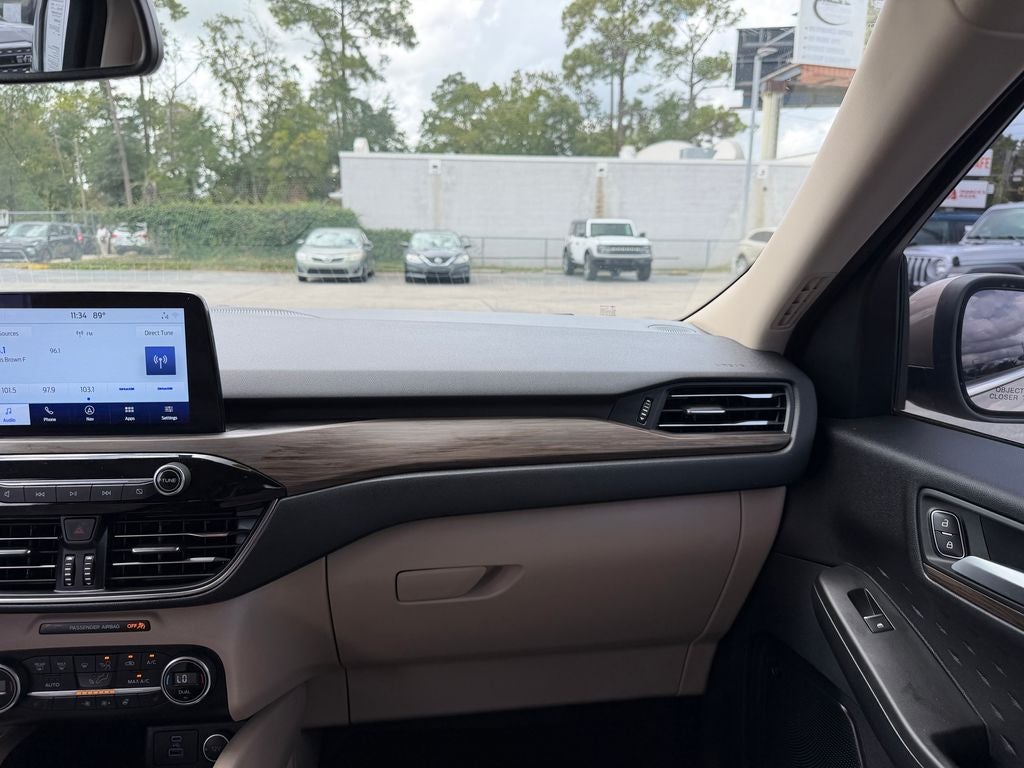 2020 Ford Escape Titanium