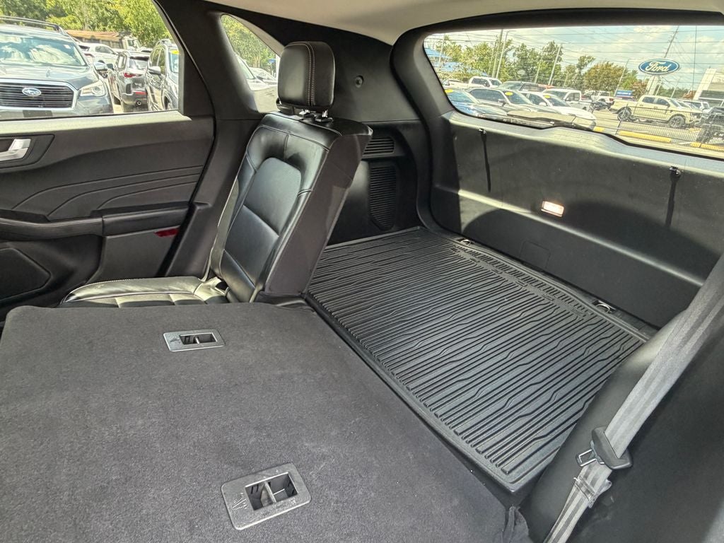 2023 Ford Escape Platinum