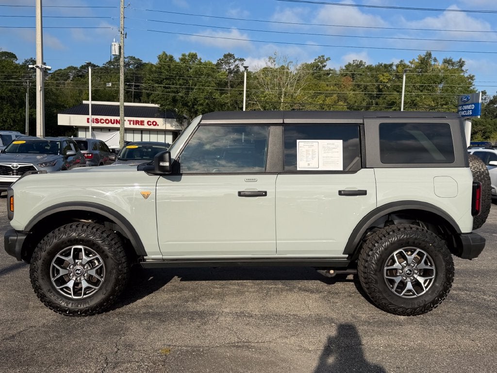 2022 Ford Bronco Badlands