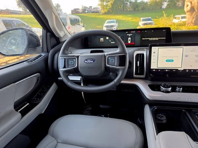 2027 Ford Expedition Active