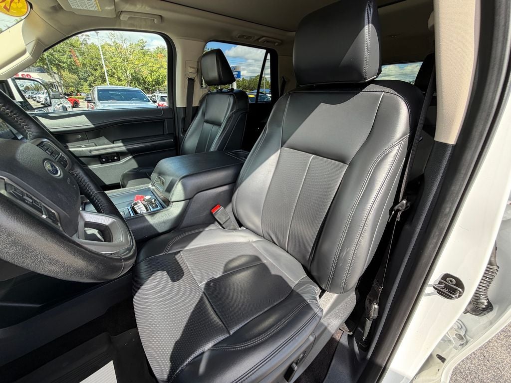2022 Ford Expedition XLT