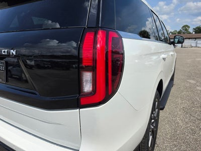 2027 Ford Expedition Platinum