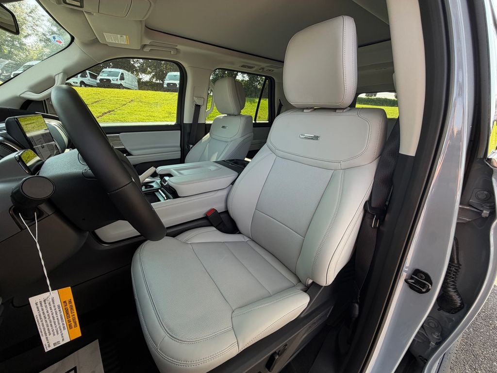 2027 Ford Expedition Platinum