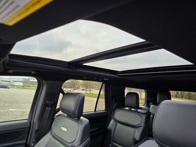 2025 Ford Expedition Platinum