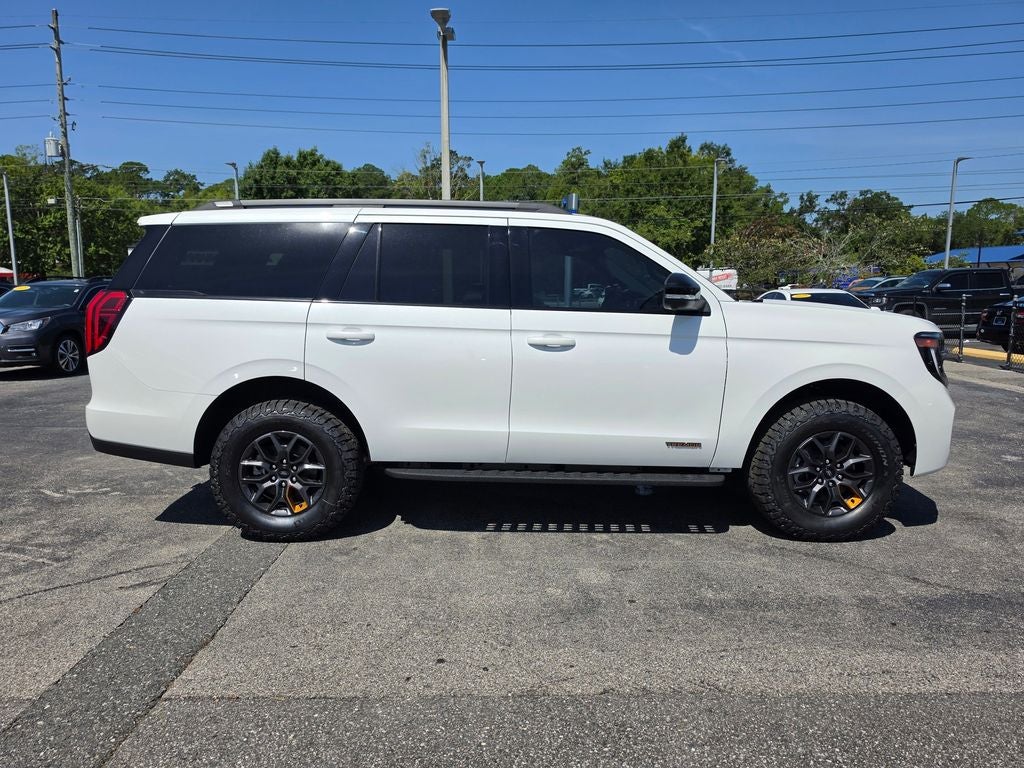 2027 Ford Expedition Tremor