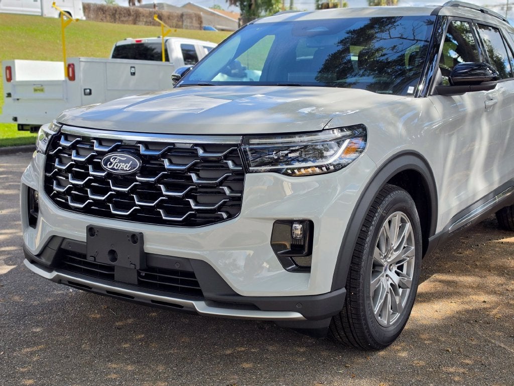 2027 Ford Explorer Platinum