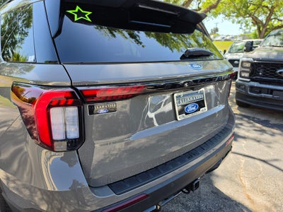 2026 Ford Explorer ST-Line