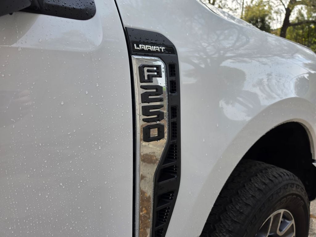 2024 Ford F-250SD Lariat