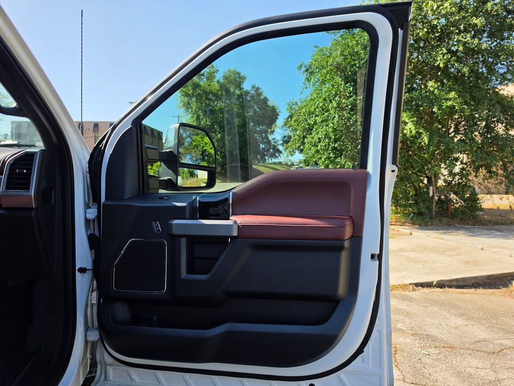 2022 Ford F-250SD Platinum