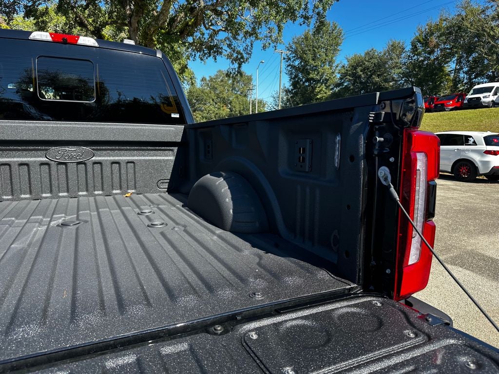2025 Ford F-250SD Platinum