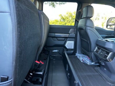 2025 Ford F-250SD Platinum