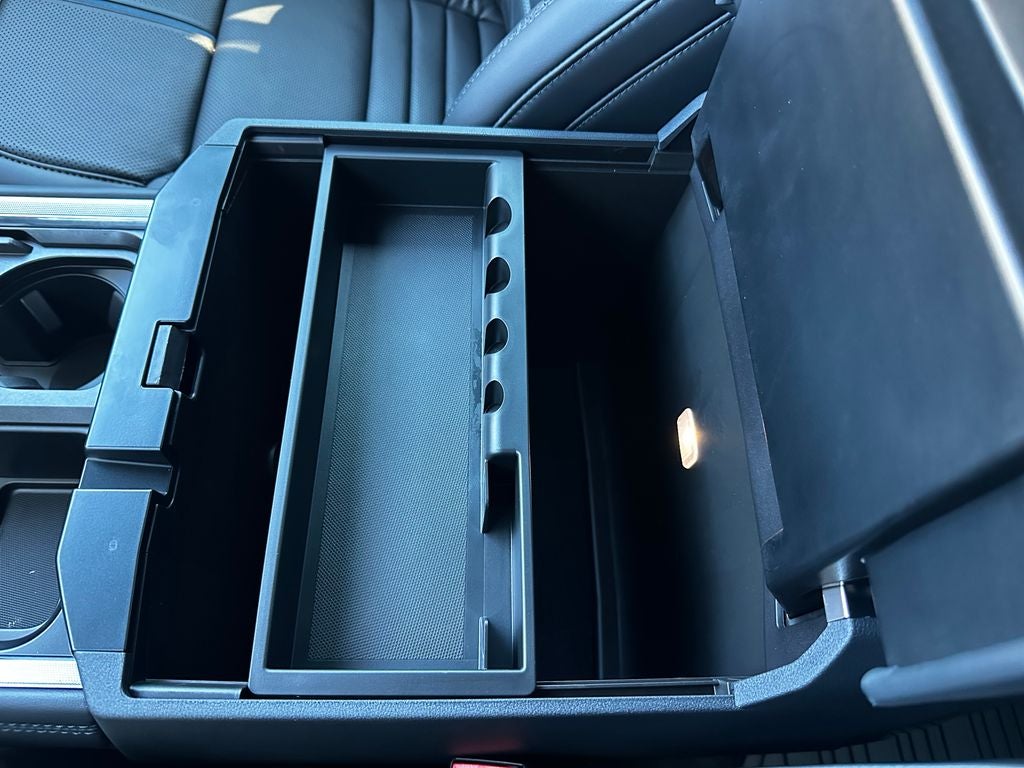 2025 Ford F-250SD Platinum