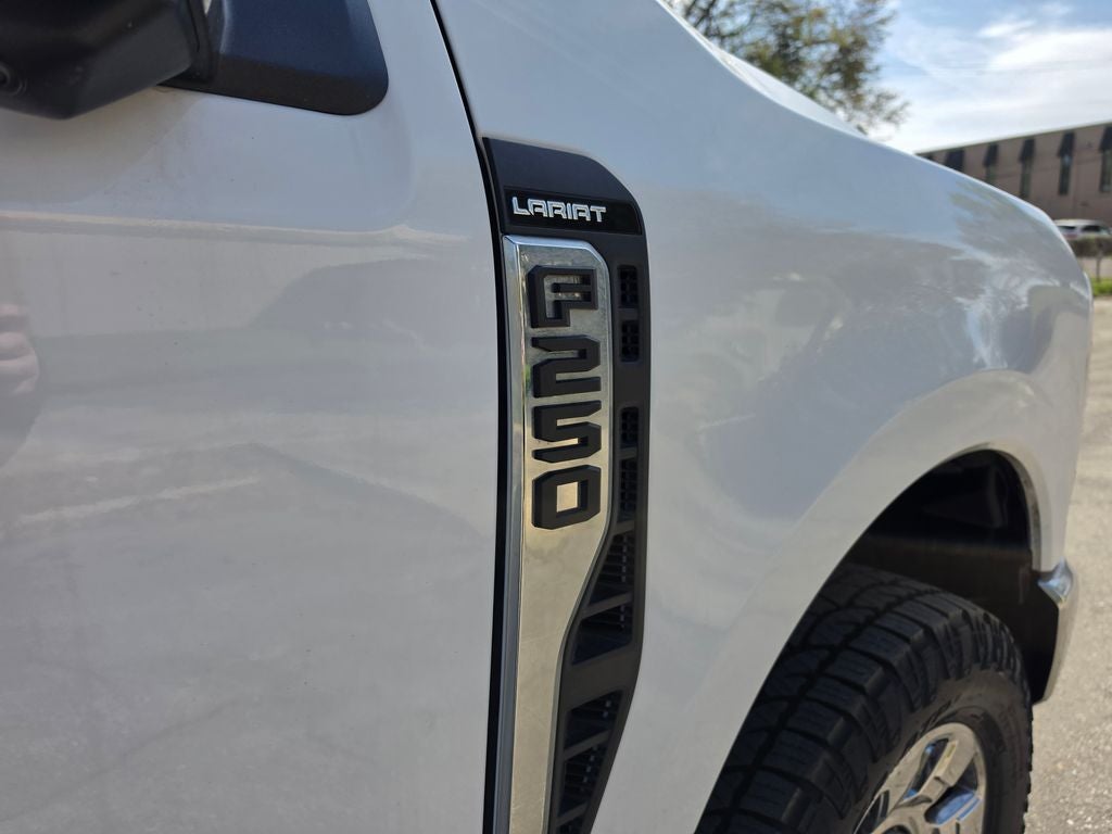 2025 Ford F-250SD Lariat