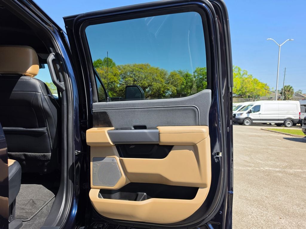 2025 Ford F-250SD Lariat