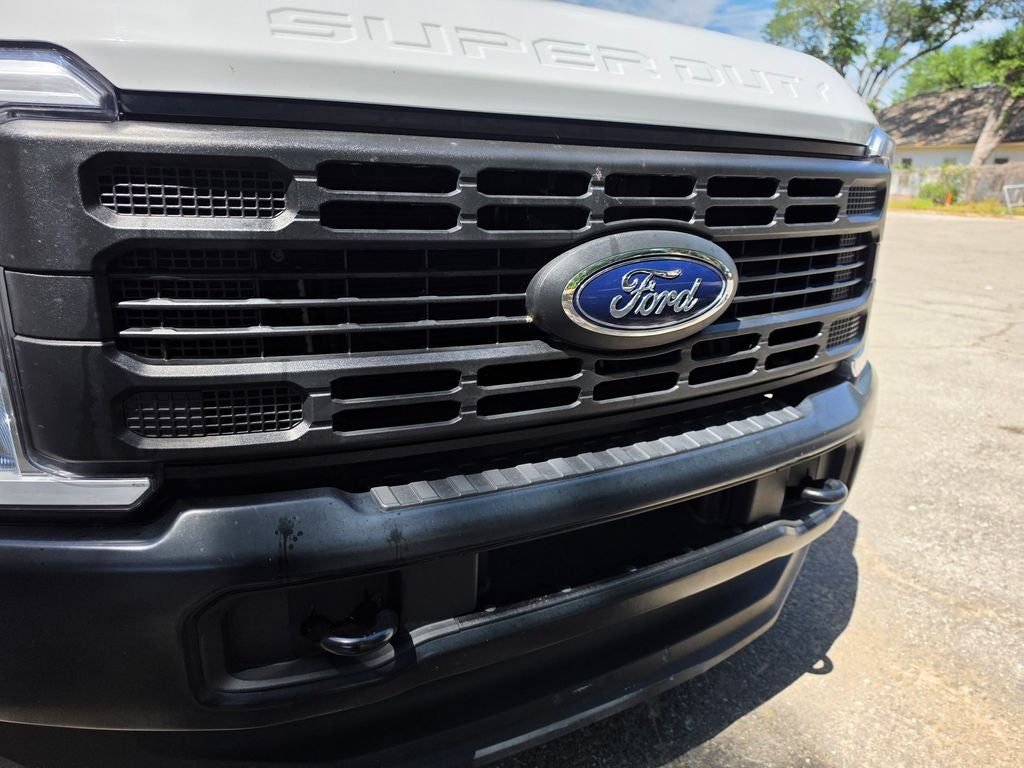 2023 Ford F-350SD XL