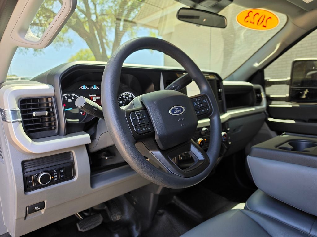2023 Ford F-350SD XL