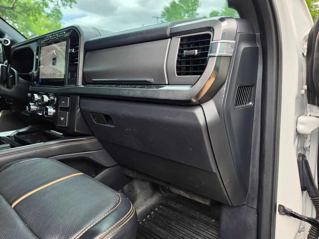 2024 Ford F-350SD Platinum