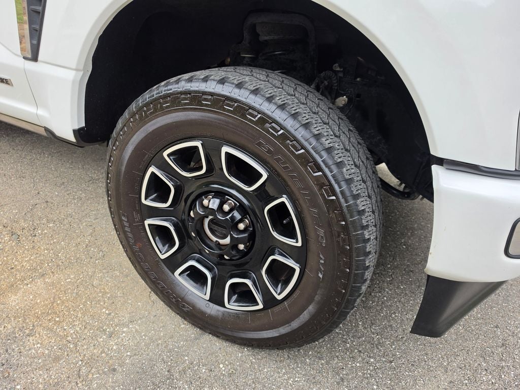 2024 Ford F-350SD Platinum