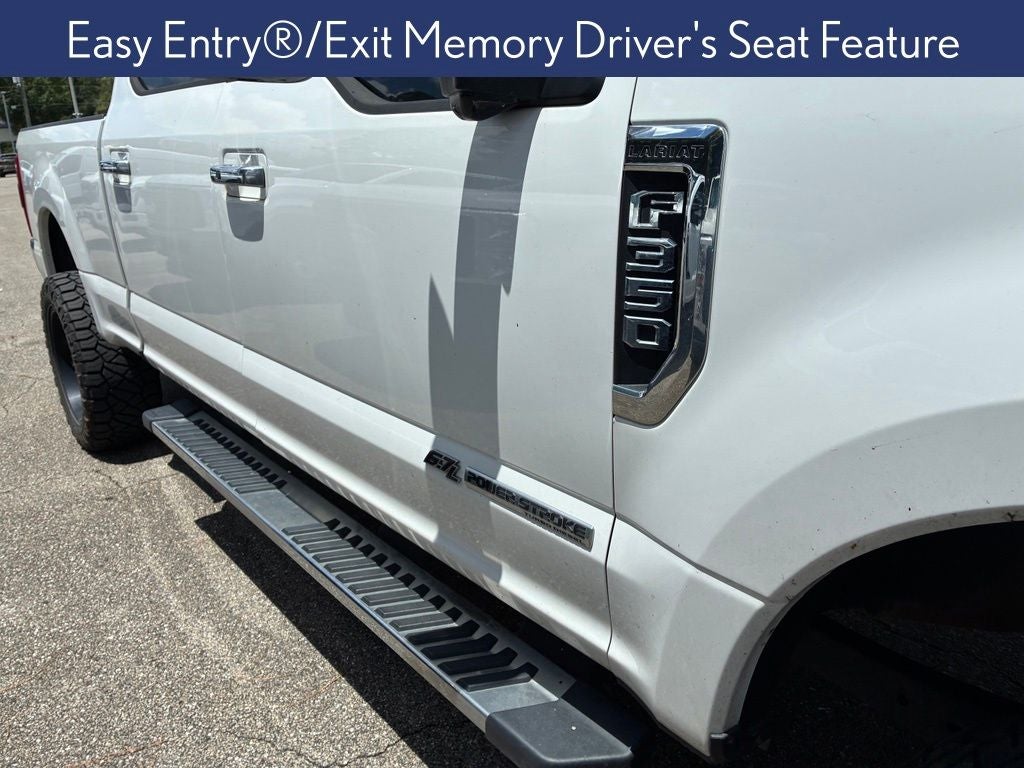 2017 Ford F-350SD Lariat