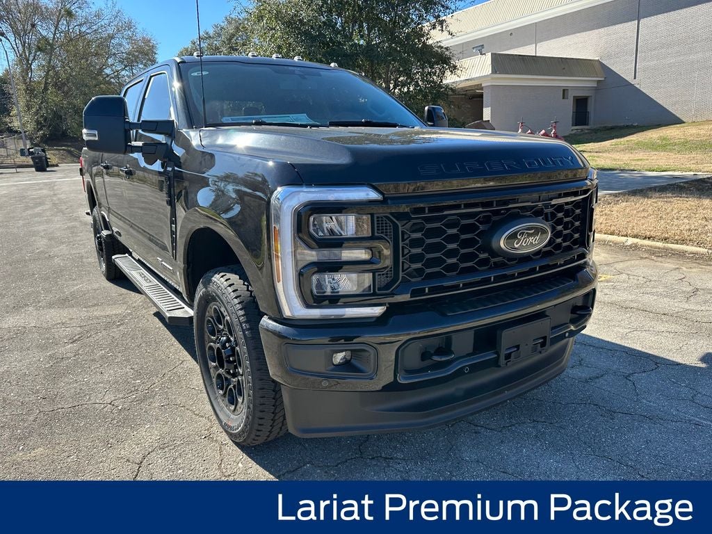 2026 Ford F-350SD Lariat