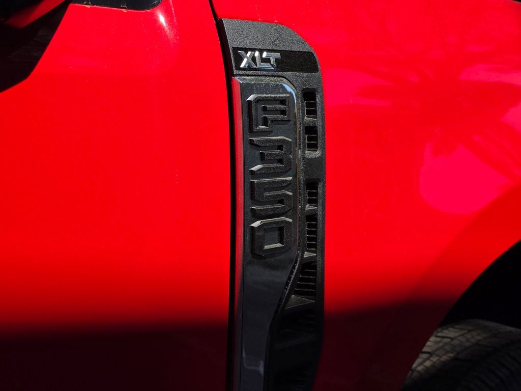 2026 Ford F-350SD XLT