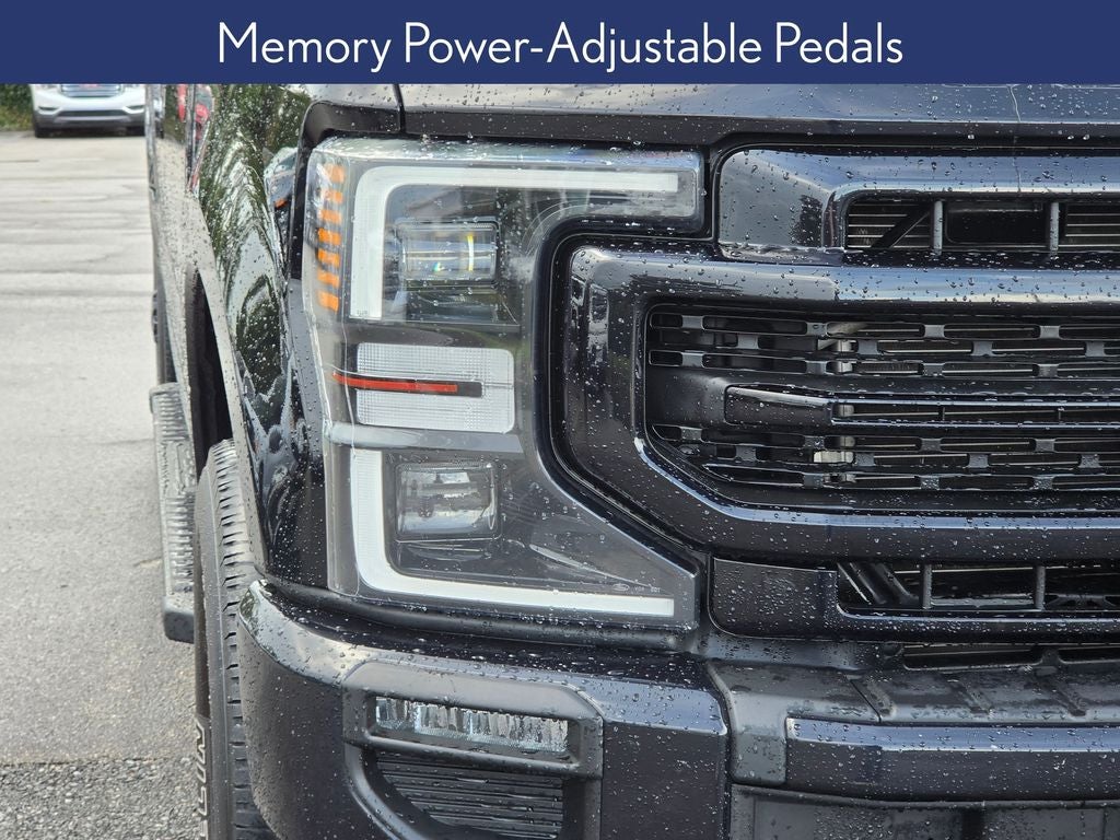 2022 Ford F-350SD Lariat