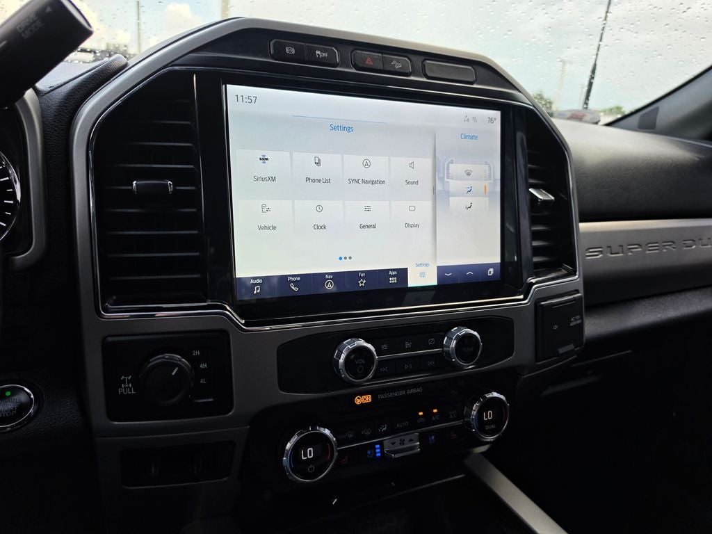 2022 Ford F-350SD Lariat