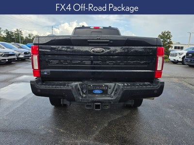 2022 Ford F-350SD Lariat