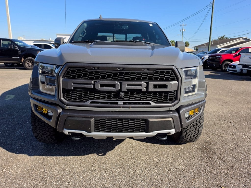 2020 Ford F-150 Raptor