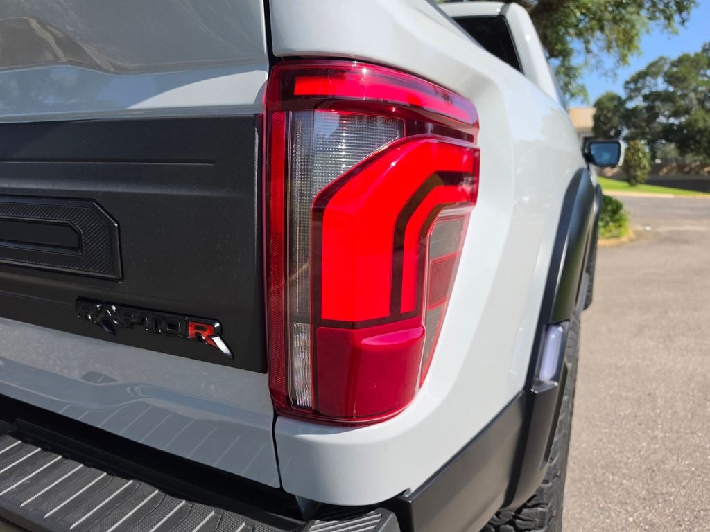 2024 Ford F-150 Raptor R