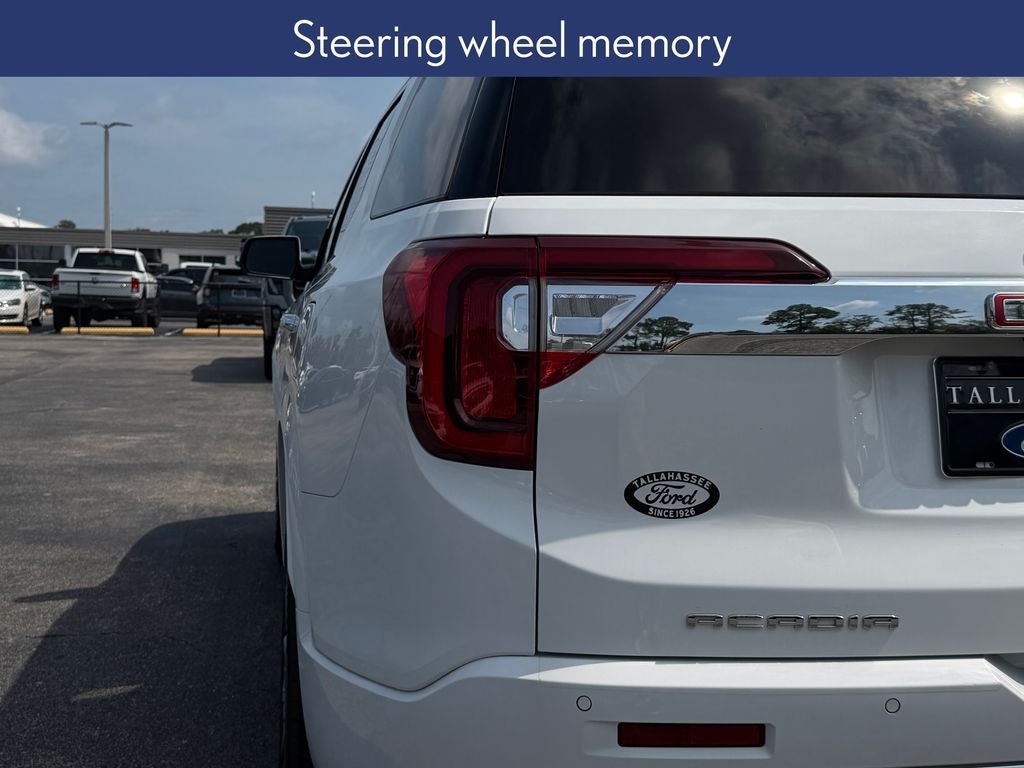 2023 GMC Acadia Denali