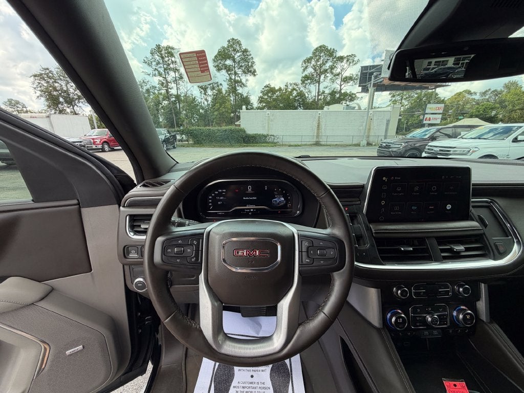 2023 GMC Yukon XL SLT