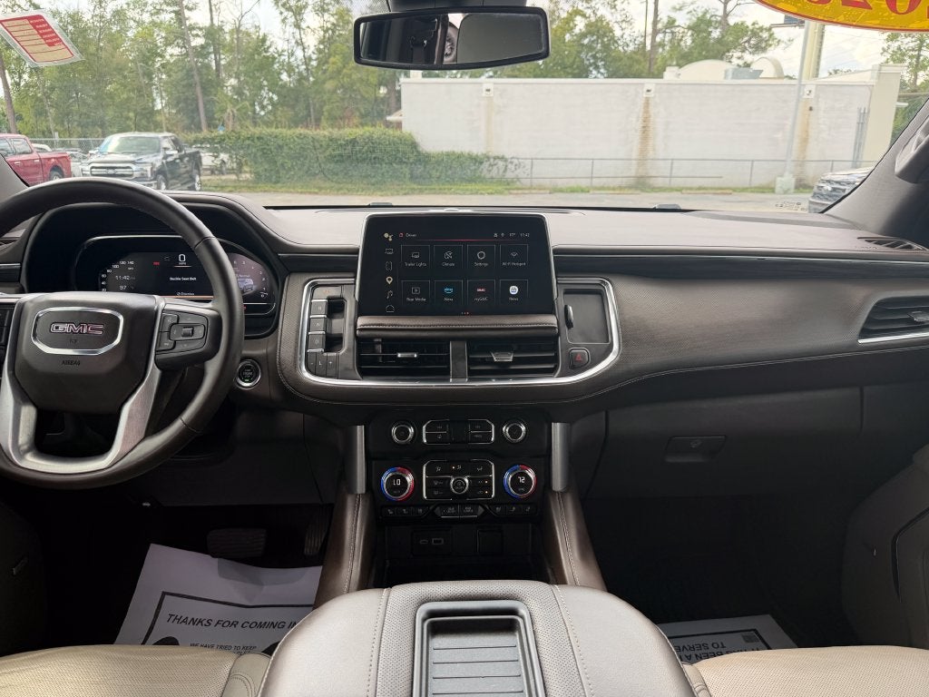 2023 GMC Yukon XL SLT