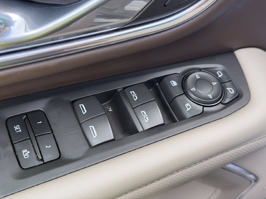 2023 GMC Yukon XL SLT