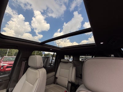 2023 GMC Yukon XL SLT