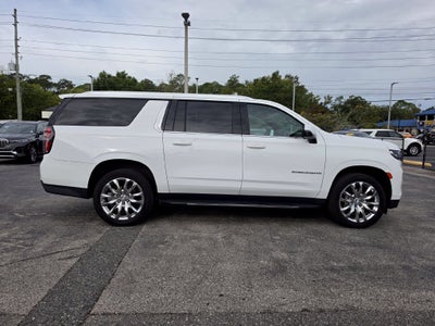 2022 Chevrolet Suburban LT